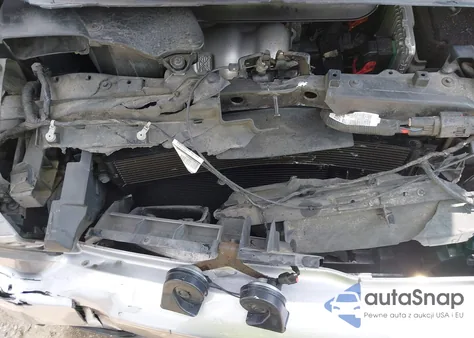 2016 Jeep Cherokee Altitude z USA, uszkodzony, nr VIN 1C4PJLAB7GW307900